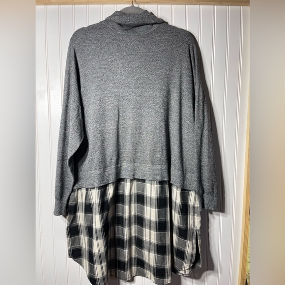 Embossed for Lane Bryant size 18/20 1 pc sweater w/plaid, very over sized/long - Picture 2 of 4